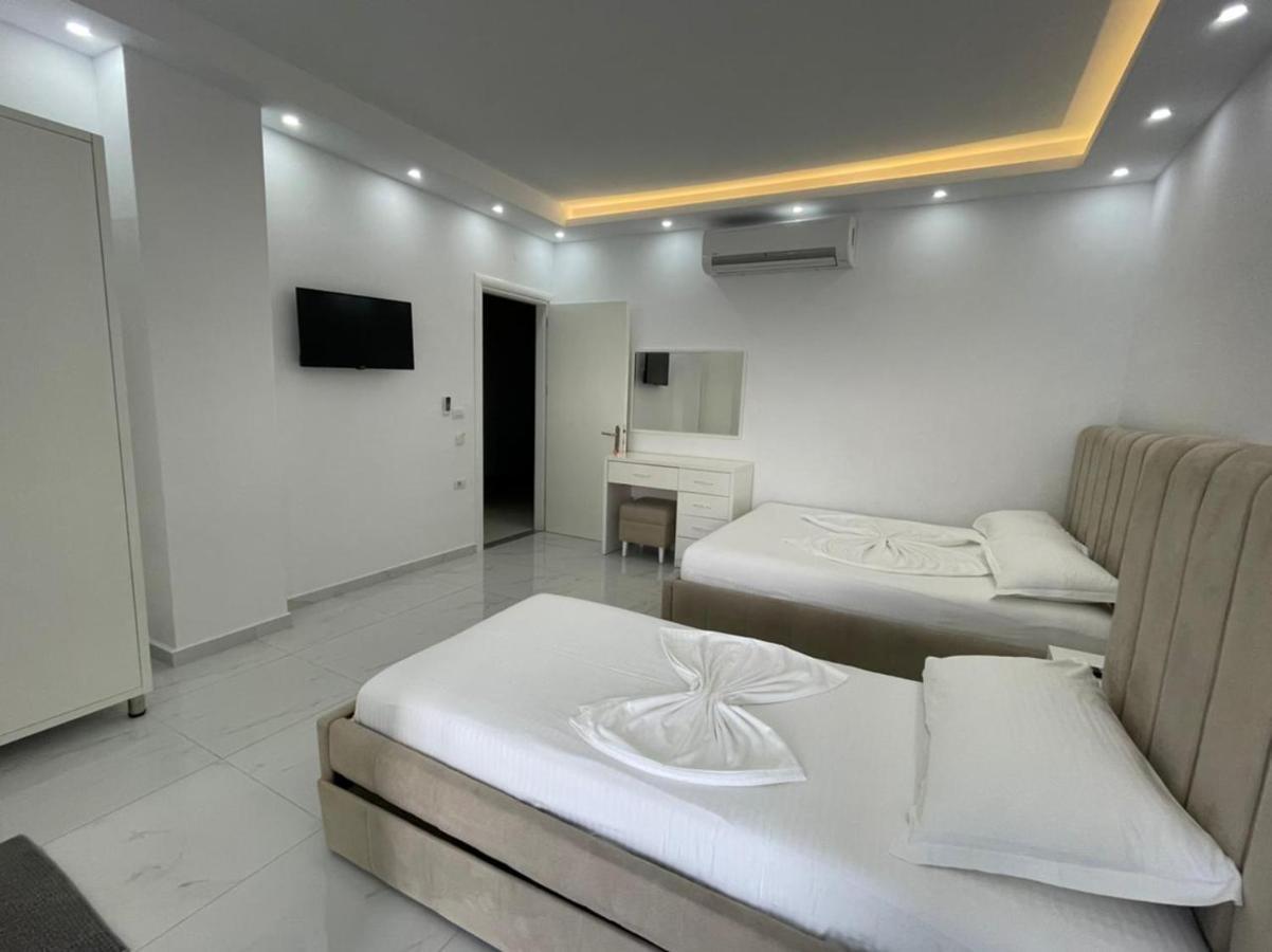 Anna Hotel Ksamil Exterior photo