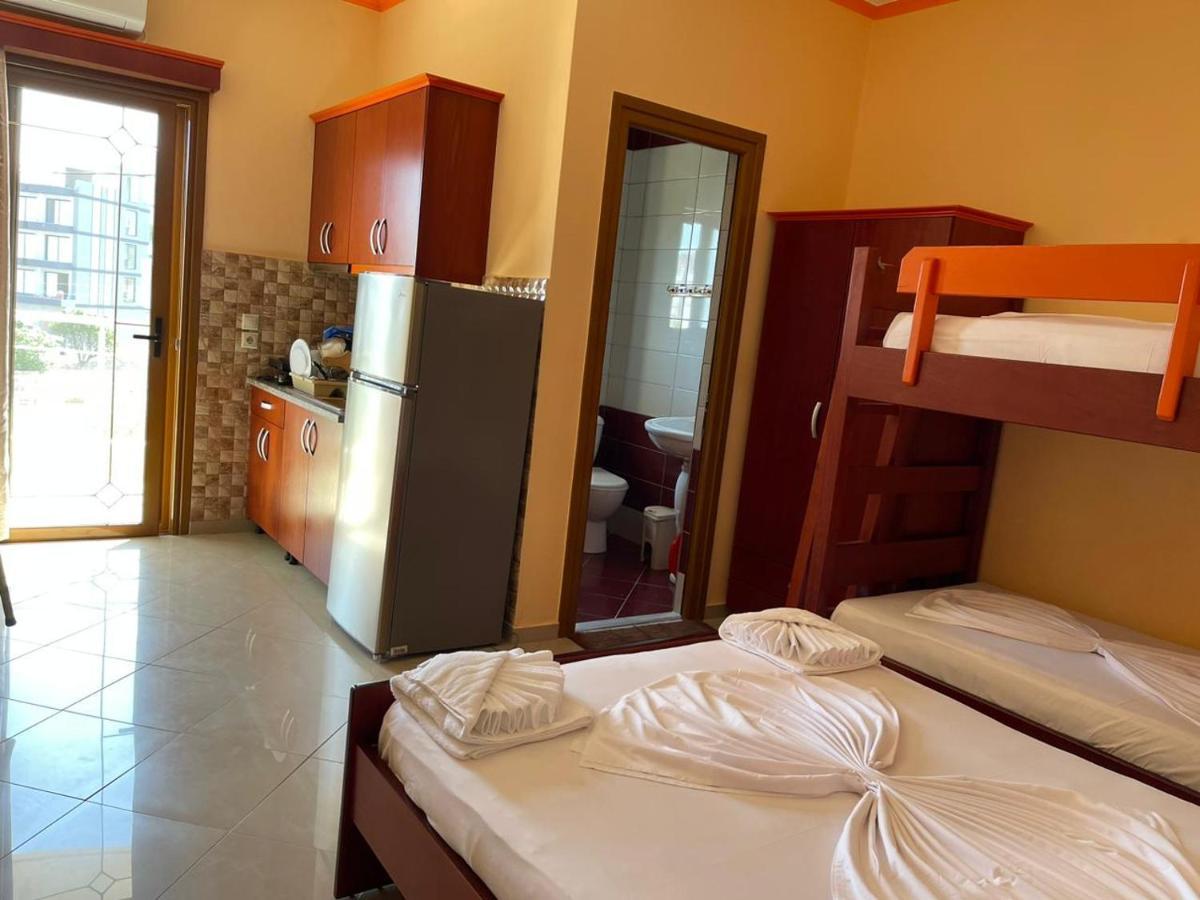 Anna Hotel Ksamil Exterior photo